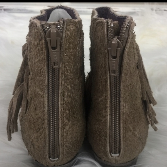 FREE PEOPLE DECADES FRINGE ANKLE BOOT  6 - Picture 6 of 9